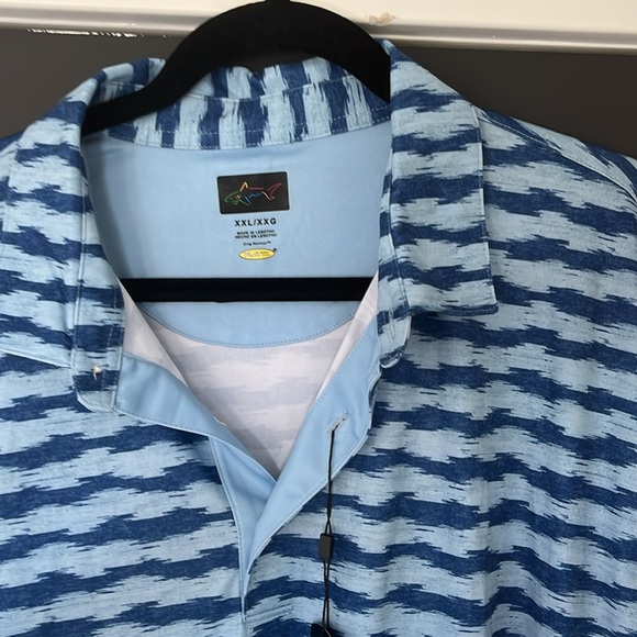 🎁 Greg Norman Play Dry Performance Fabric Golf Polo - Light Blue/Dark Blue - Picture 2 of 6